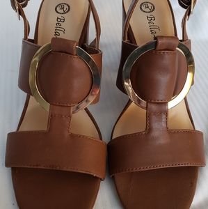 Bella Vita Sandals